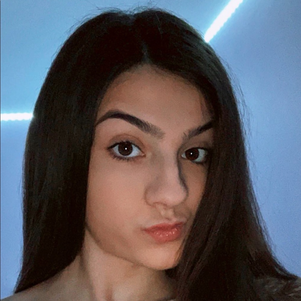 Meet your Posher, Gianna